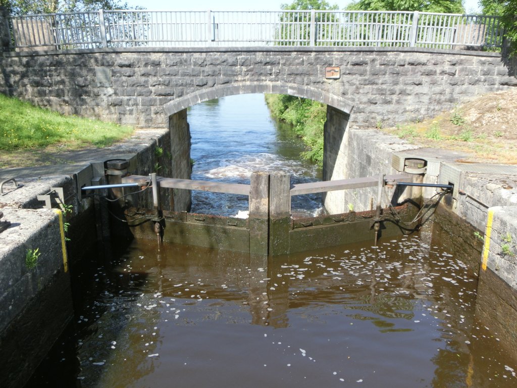 Warten bis die Schleuse voll ist